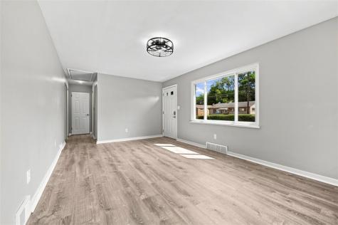 6 S Spring Street Etna PA 15223