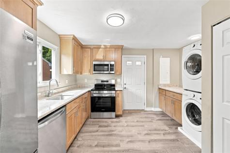 6 S Spring Street Etna PA 15223