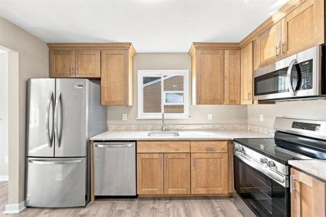 6 S Spring Street Etna PA 15223