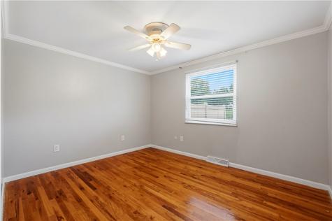 102 August Drive Robinson Township PA 15108