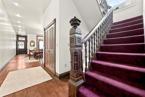 607 Lockhart Street East Allegheny PA 15212