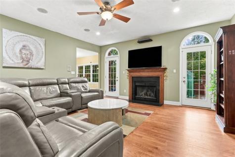 1016 Diane Lane Indiana Township PA 15024