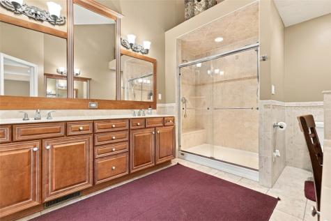 1016 Diane Lane Indiana Township PA 15024