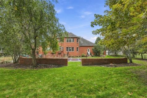 1016 Diane Lane Indiana Township PA 15024