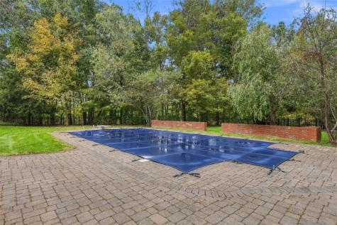 1016 Diane Lane Indiana Township PA 15024