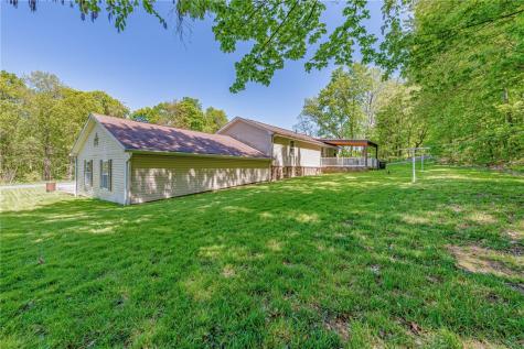 157 Oak Hill Drive Somerset Township PA 15541