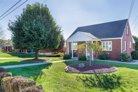 204 Dennis Street Elizabeth Township/boro PA 15037