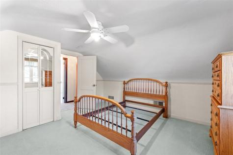 204 Dennis Street Elizabeth Township/boro PA 15037