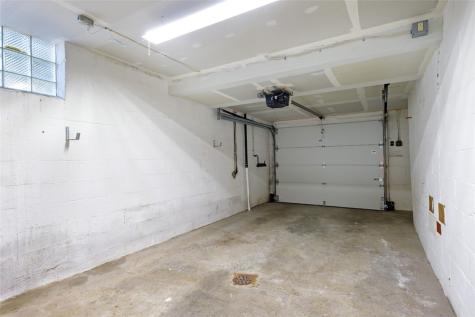 204 Dennis Street Elizabeth Township/boro PA 15037