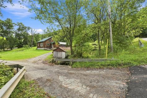124 Pensy Lane Mahoning Township PA 16132