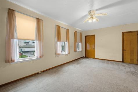 301 Russellwood Avenue Mckees Rocks PA 15136