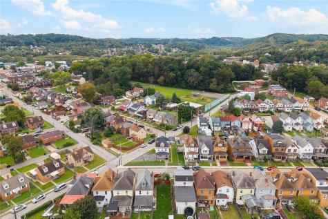 301 Russellwood Avenue Mckees Rocks PA 15136