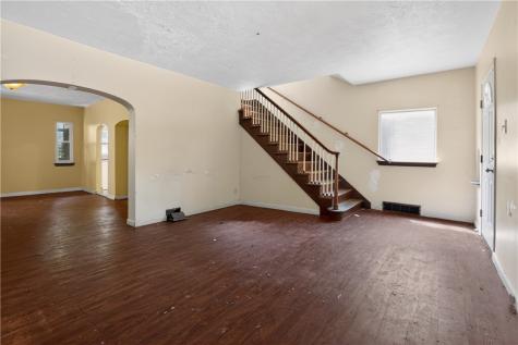 504 Stratmore Street Crafton Heights PA 15205