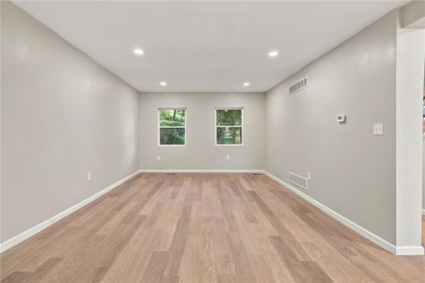 2208 Lehigh Street Swissvale PA 15218
