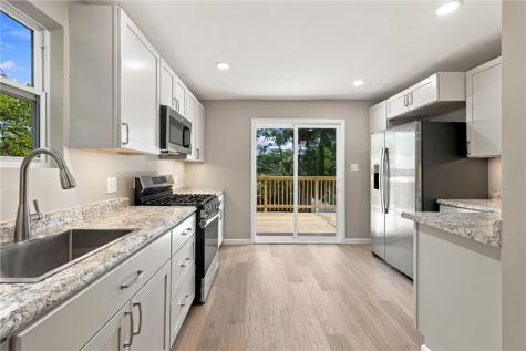 2208 Lehigh Street Swissvale PA 15218