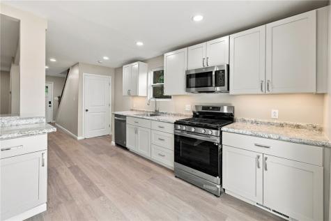 2208 Lehigh Street Swissvale PA 15218