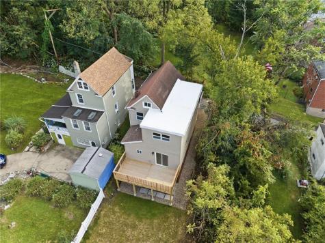 2208 Lehigh Street Swissvale PA 15218