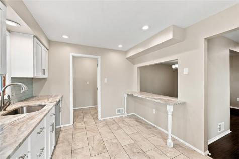 4136 Gladstone Street Greenfield PA 15207