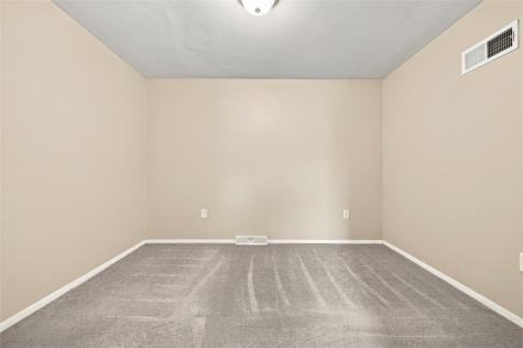 4136 Gladstone Street Greenfield PA 15207