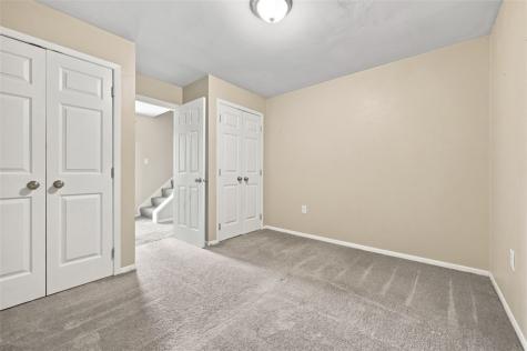 4136 Gladstone Street Greenfield PA 15207