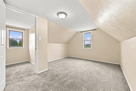 4136 Gladstone Street Greenfield PA 15207
