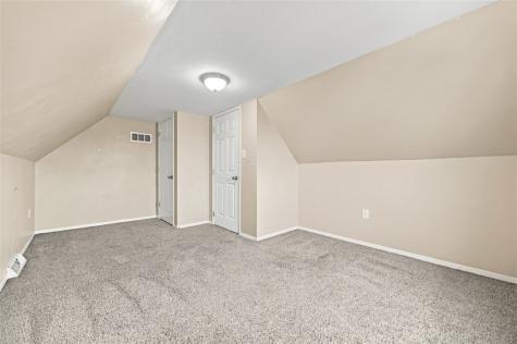 4136 Gladstone Street Greenfield PA 15207