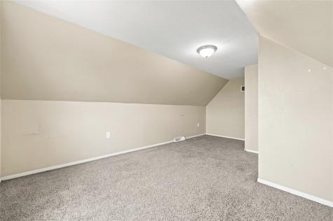 4136 Gladstone Street Greenfield PA 15207