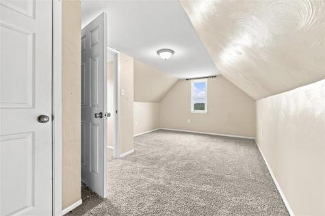 4136 Gladstone Street Greenfield PA 15207