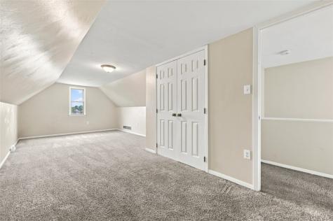 4136 Gladstone Street Greenfield PA 15207