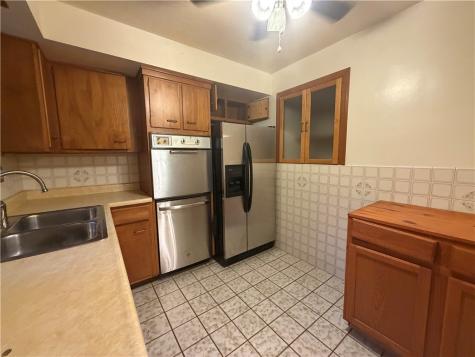 311 Larch Lane Castle Shannon PA 15234