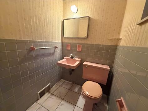 311 Larch Lane Castle Shannon PA 15234