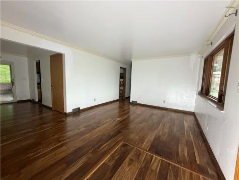 311 Larch Lane Castle Shannon PA 15234