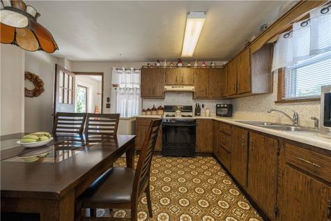 505 7th Avenue Carnegie PA 15106