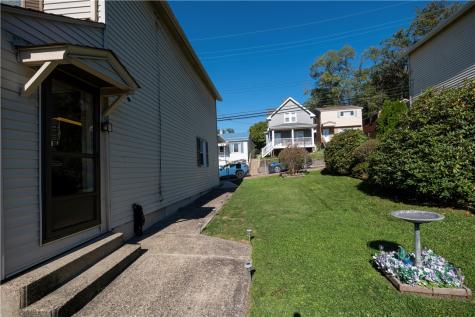 505 7th Avenue Carnegie PA 15106