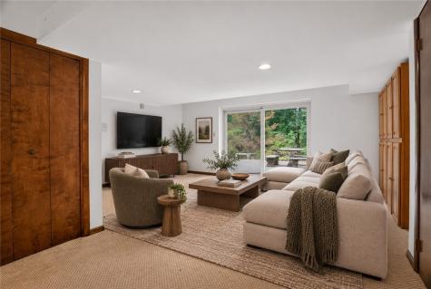 142 Riding Trail Lane Fox Chapel PA 15215