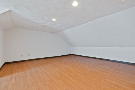 3713 Melwood Avenue Polish Hill PA 15213