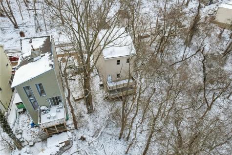 3713 Melwood Avenue Polish Hill PA 15213