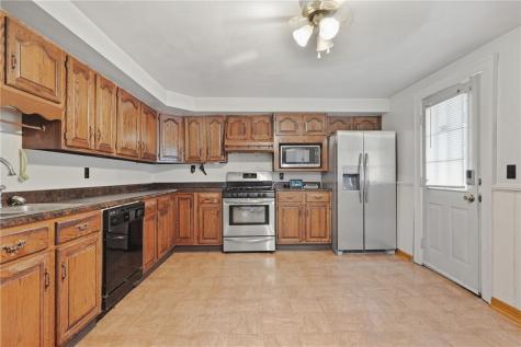 313 7th Street New Brighton PA 15066