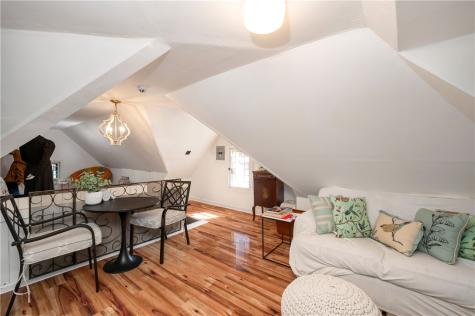228 N Washington Street City Of But Nw PA 16001