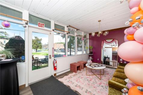 228 N Washington Street City Of But Nw PA 16001