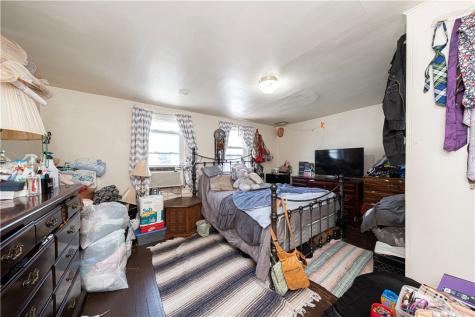 313 Spaulding Street Aliquippa PA 15001