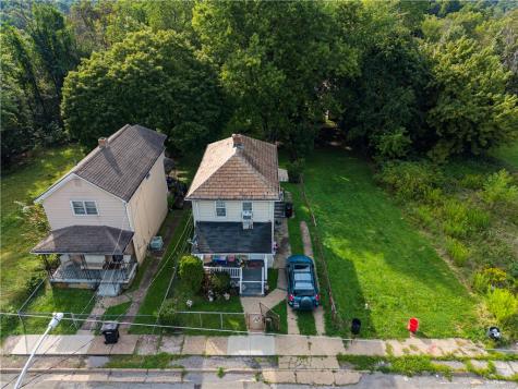 313 Spaulding Street Aliquippa PA 15001