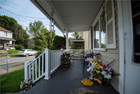 313 Spaulding Street Aliquippa PA 15001