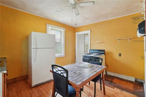 7 Locust Street East Bethlehem PA 15322