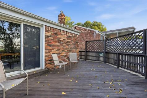 1522 Blossom Hill Road Castle Shannon PA 15234