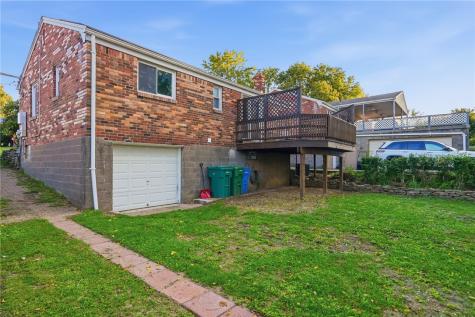 1522 Blossom Hill Road Castle Shannon PA 15234