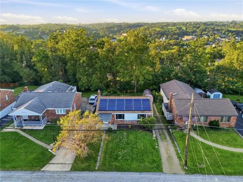 1522 Blossom Hill Road Castle Shannon PA 15234