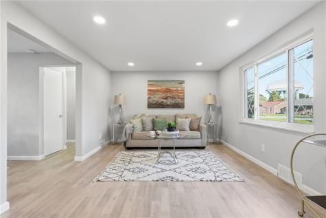 1522 Blossom Hill Road Castle Shannon PA 15234