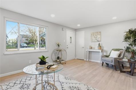 1522 Blossom Hill Road Castle Shannon PA 15234