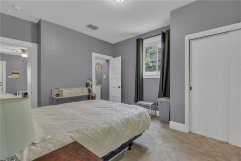 157 Wood Street Etna PA 15223